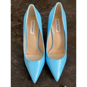 Steve Madden Baby Blue Patent ‘Vala’ Pumps